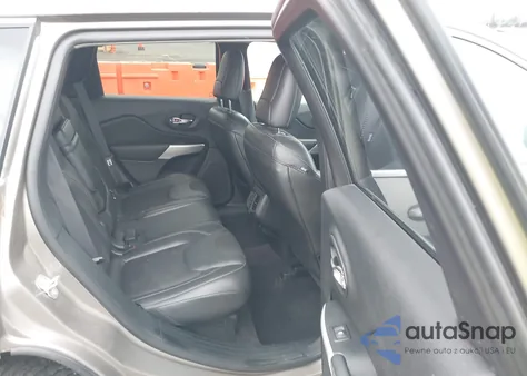 2018 Jeep Cherokee Latitude Plus 4X4 from USA, damaged, VIN 1C4PJMLB9JD572436